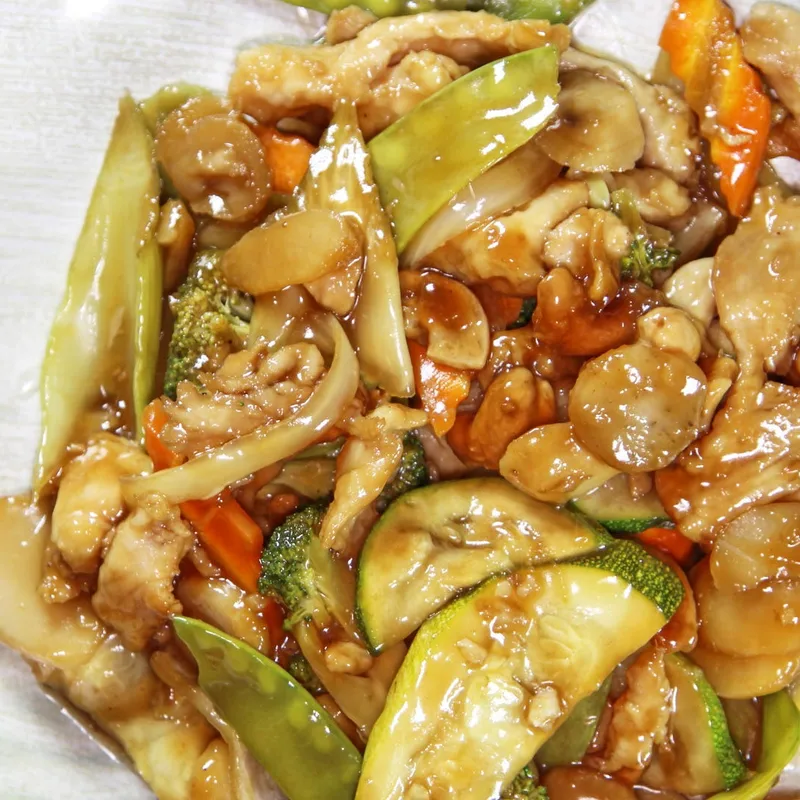 Cashew Nuts Chicken 腰果鸡肉